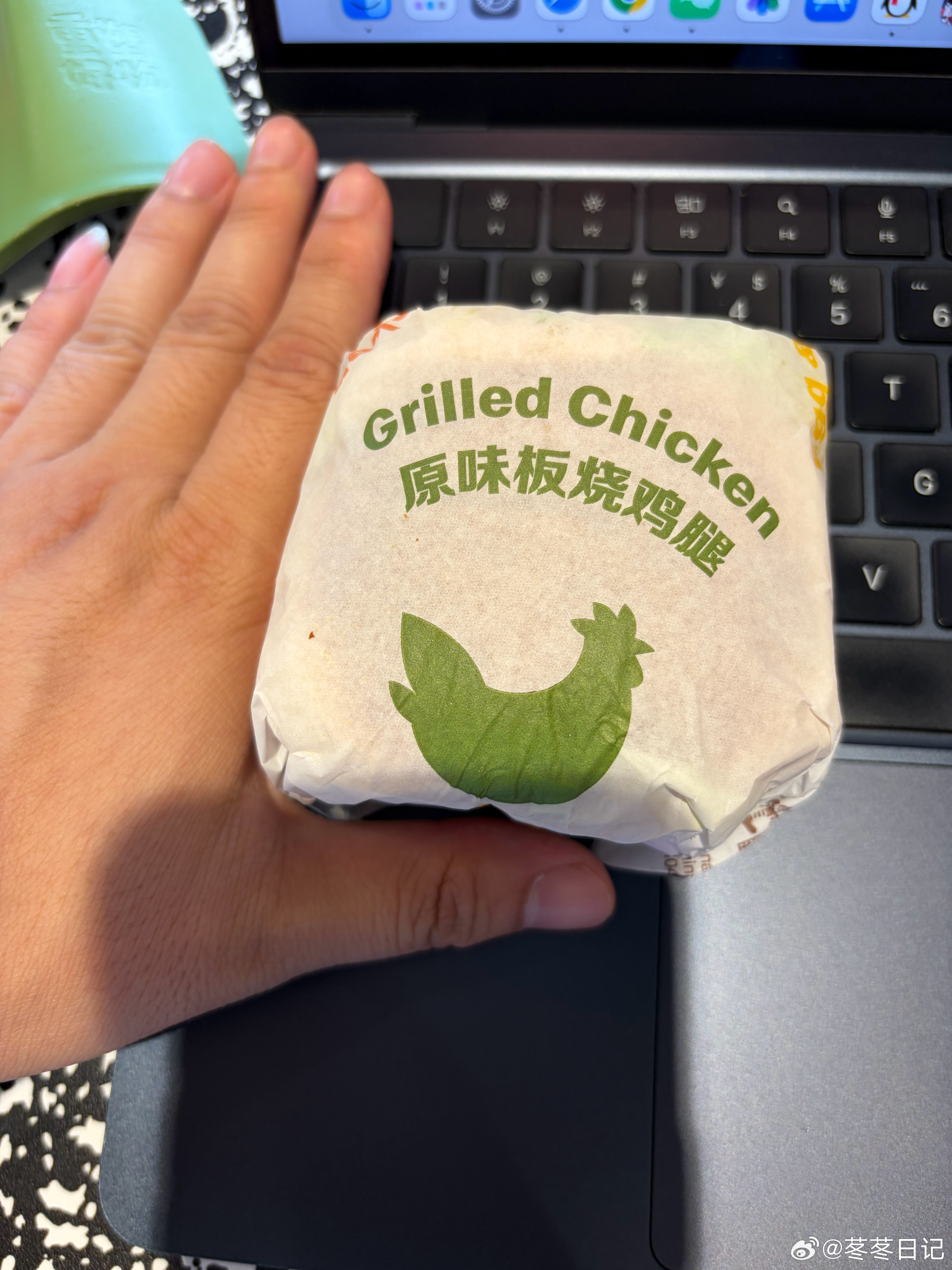 麦当劳早餐25块三件套，根本不能饱腹。