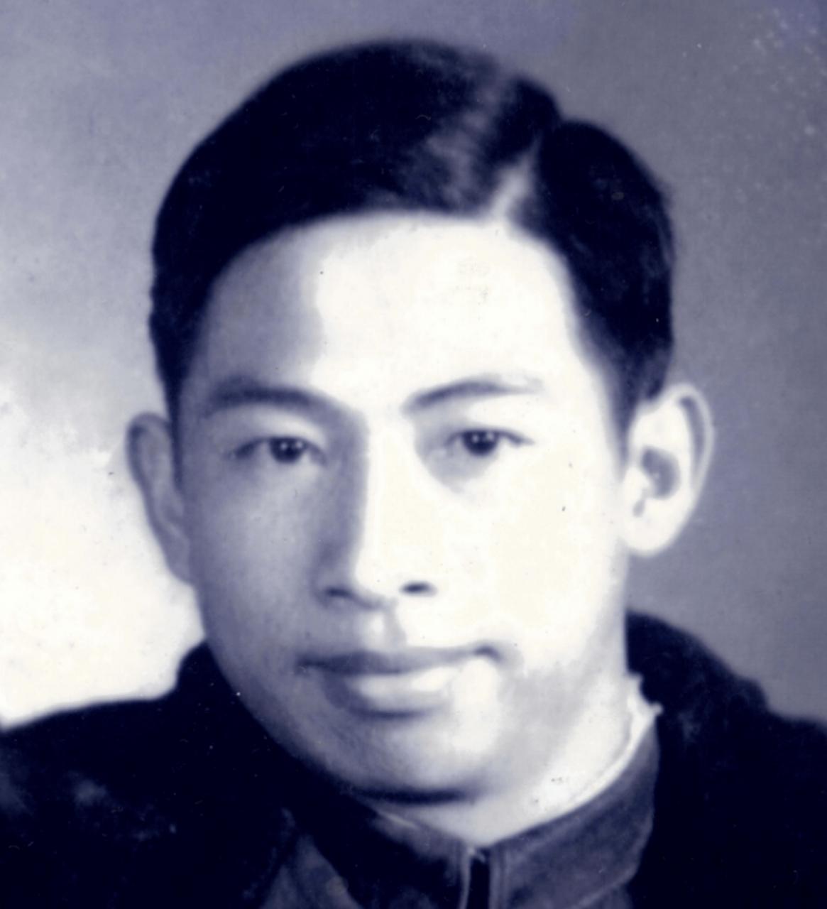 1956年中南大学高材生王明健在毕业前一天，突然被两名没有任何军衔的神秘军人秘密