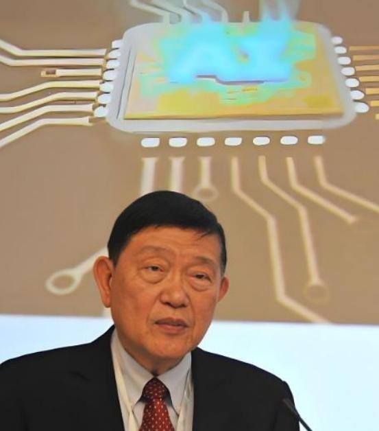 中芯国际创始人张汝京曾说，他当年离开台积电时，台积电董事长曾对他说，你敢去大陆，