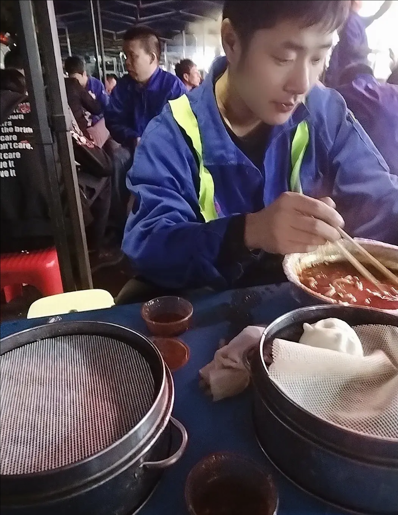 比亚迪又放假了哎，好难啊。经历了双休，排休现在又放5天，上班时间待定。普通