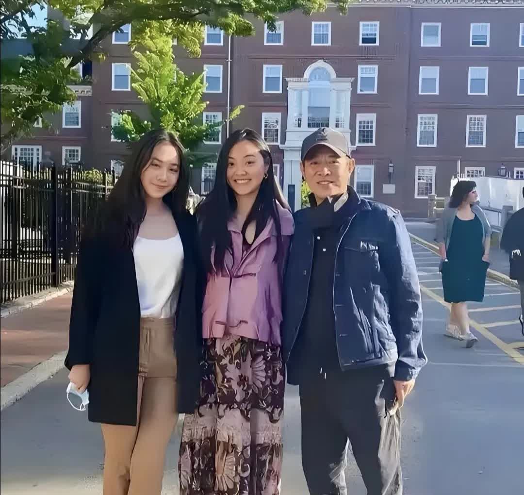 李连杰大女儿结婚他发文表示祝福，我不惊讶他送一辆车做礼物，我也不惊讶，惊