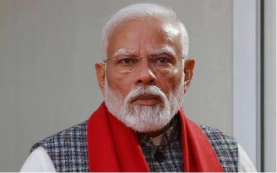 印度十分生气，印度一直认为自己是一个大国，没想到俄罗斯根本不买账，俄罗斯要求印度