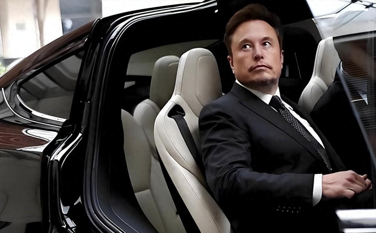 全球芯片不缺了，但一场更可怕的短缺正在爆发！马斯克5年前的预言成真：现在全球疯抢