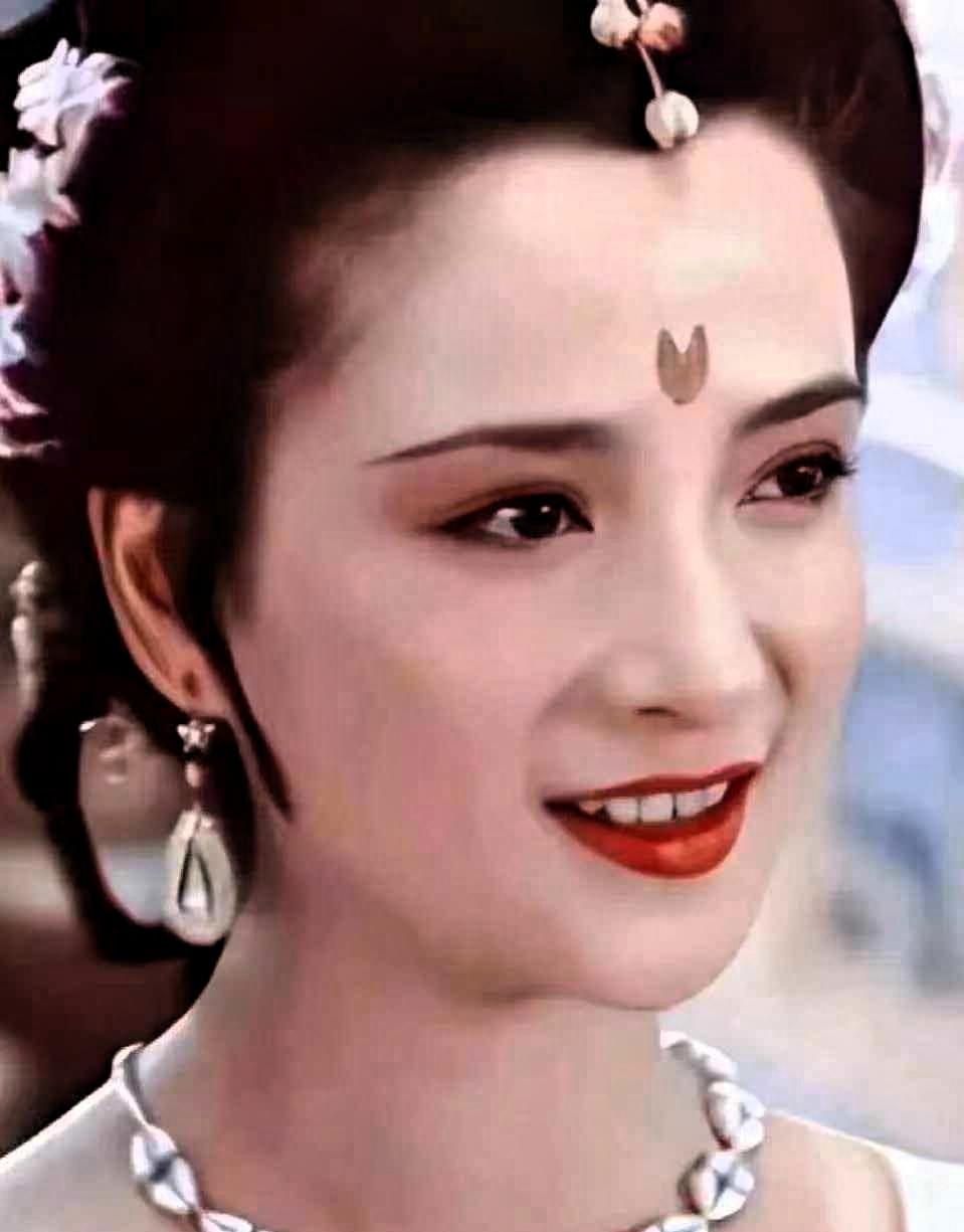 发现一件难过的事，何晴、朱媛媛、李媛媛、陈晓旭、周洁，她们都是观众熟悉的演员和