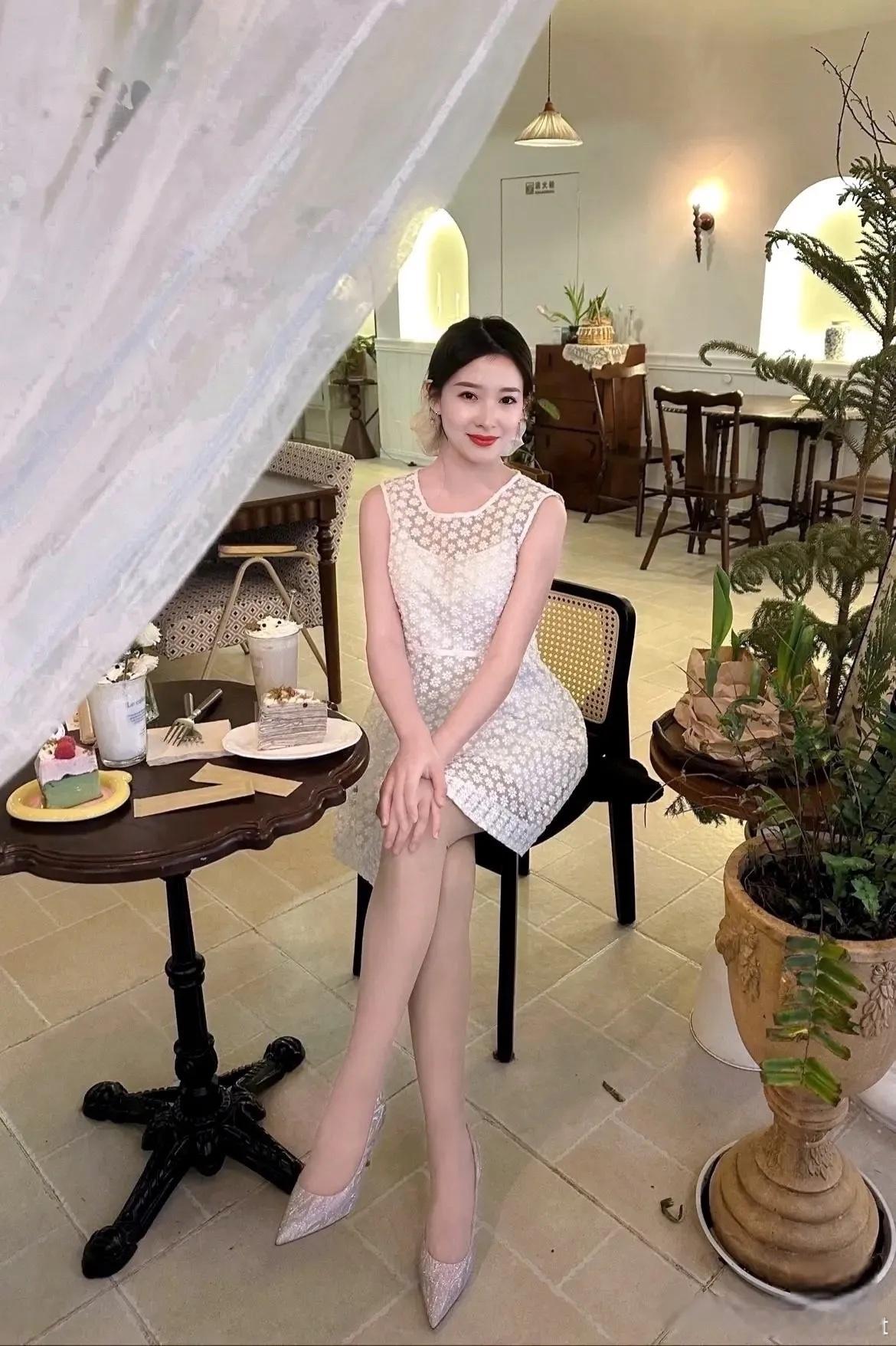 经典少妇王女士​​​