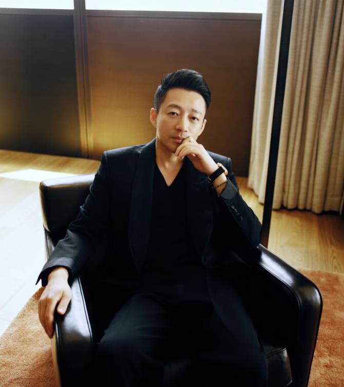 解铃还需系铃人汪小菲做梦也没想到被封号的他们母子俩最后还是借助台湾网红陈之汉