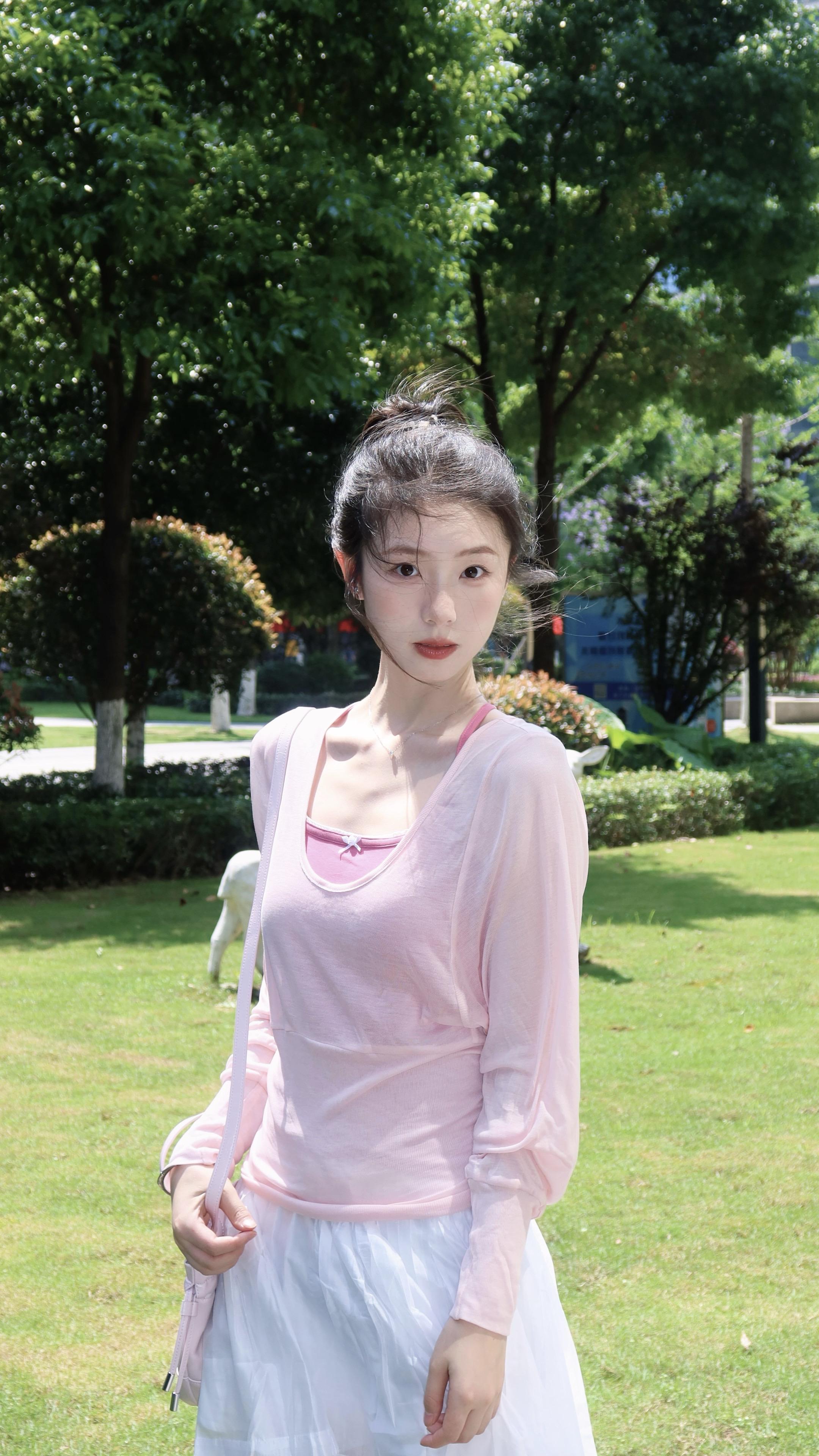 爱得很透明像是玻璃～