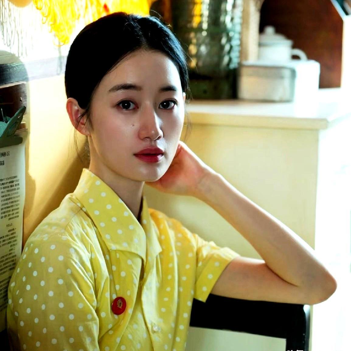 演了25年戏，拍了56部作品，郭晓婷成了内娱最令人遗憾的一面镜子。6岁出道