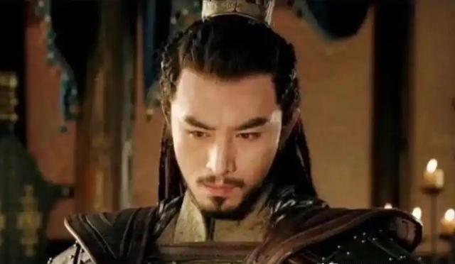 公元535年，14岁高澄与郑大车私通，被高欢杖责一百大板。司马子如笑了笑：这点小