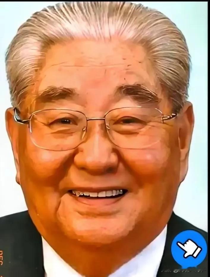 真是极大的讽刺！这边礼炮的烟还没散，那边偷国宝的铁证就被翻出来了。平