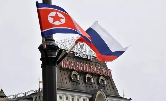 看看朝鲜的下场，就明白为什么我们不对俄罗斯提供军事援助了。在俄乌冲突中，一向与美