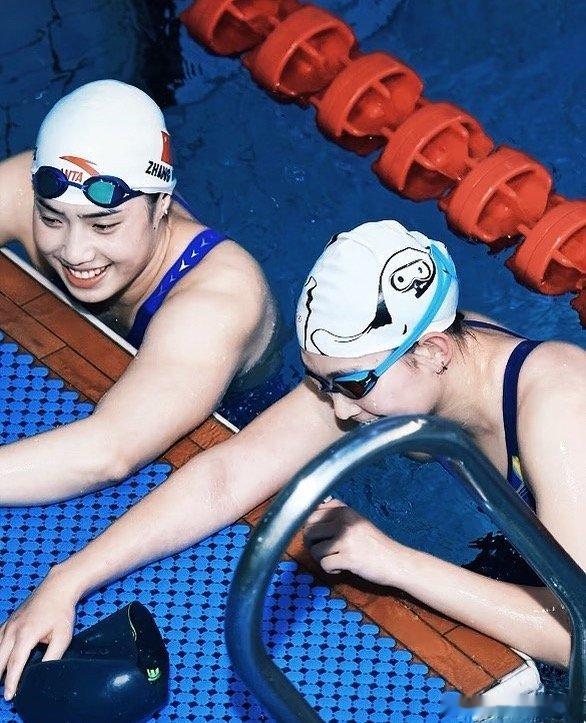 此次亚运会游泳前瞻：稳金点：女子仰泳50/100/200仰，张雨霏50蝶、100蝶，男女混合4×10