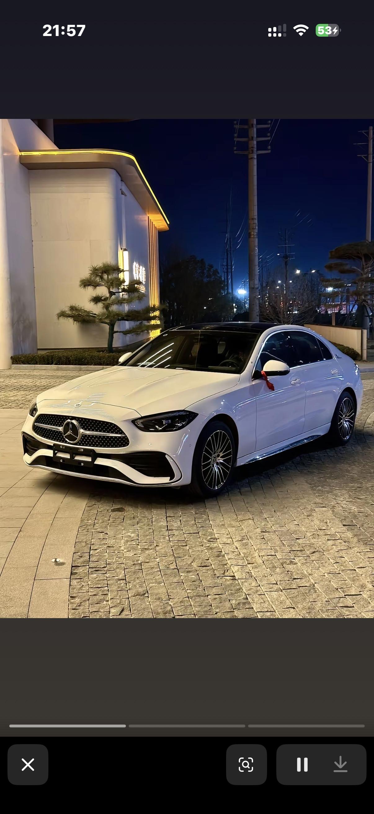 听说奔驰现在打六折，前几天试驾了奔驰c260l，驾驶感受确实不错，百万内秒杀所有