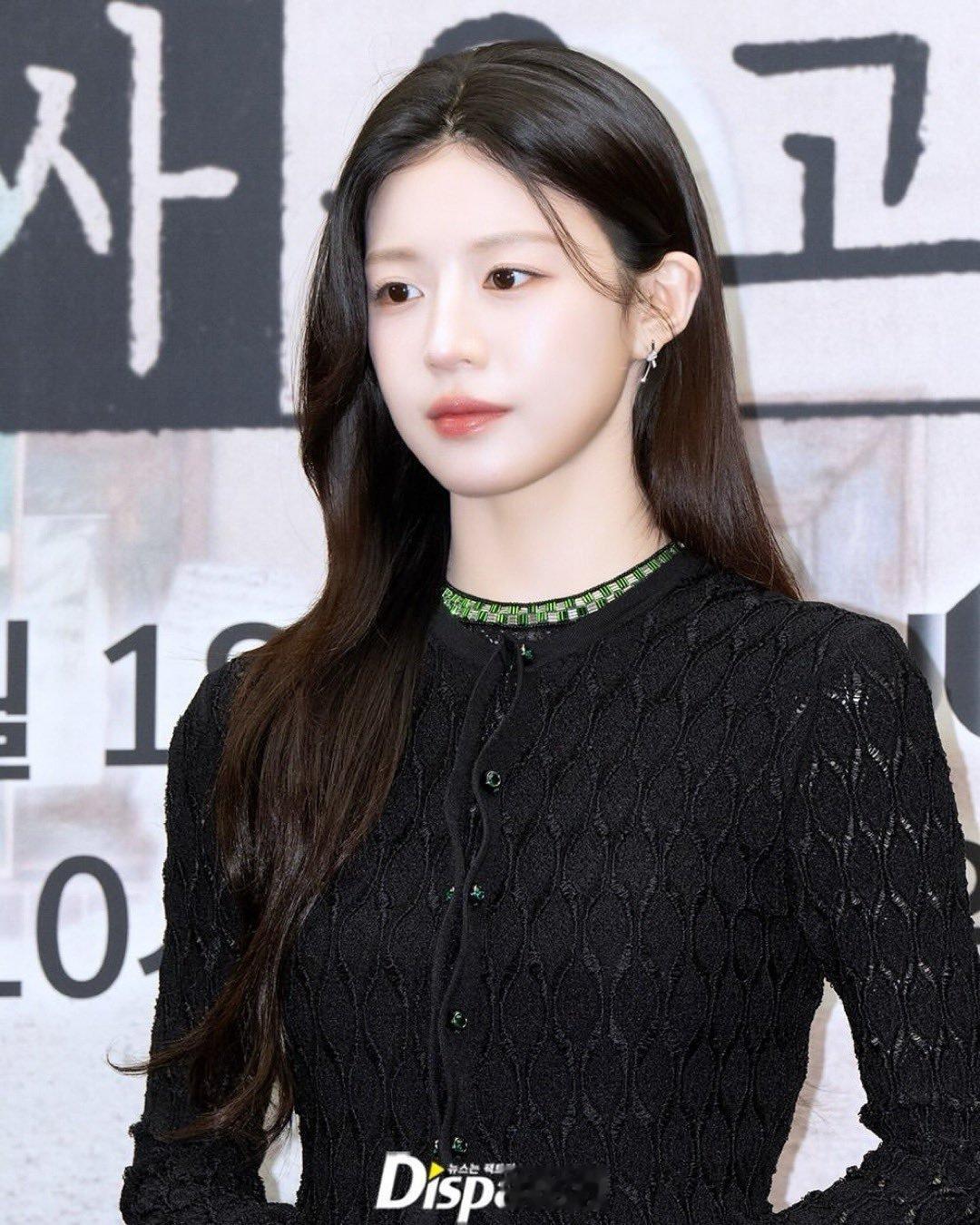 高允真inCHANELMétiersd’Art2026今日高允真上身香