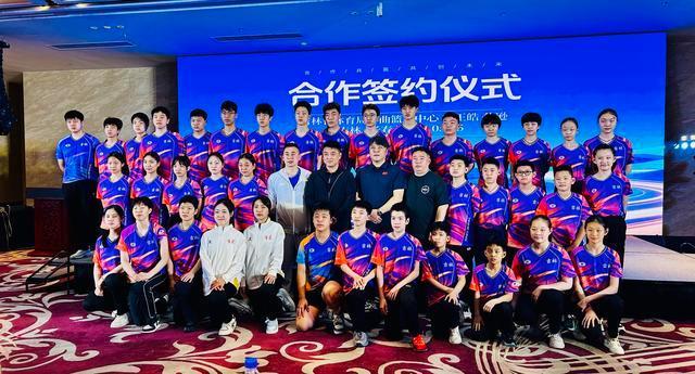 王皓孙逊加盟吉林省乒乓球队一个是长春籍奥运冠军、国家乒乓球队男队主教练，一个是国