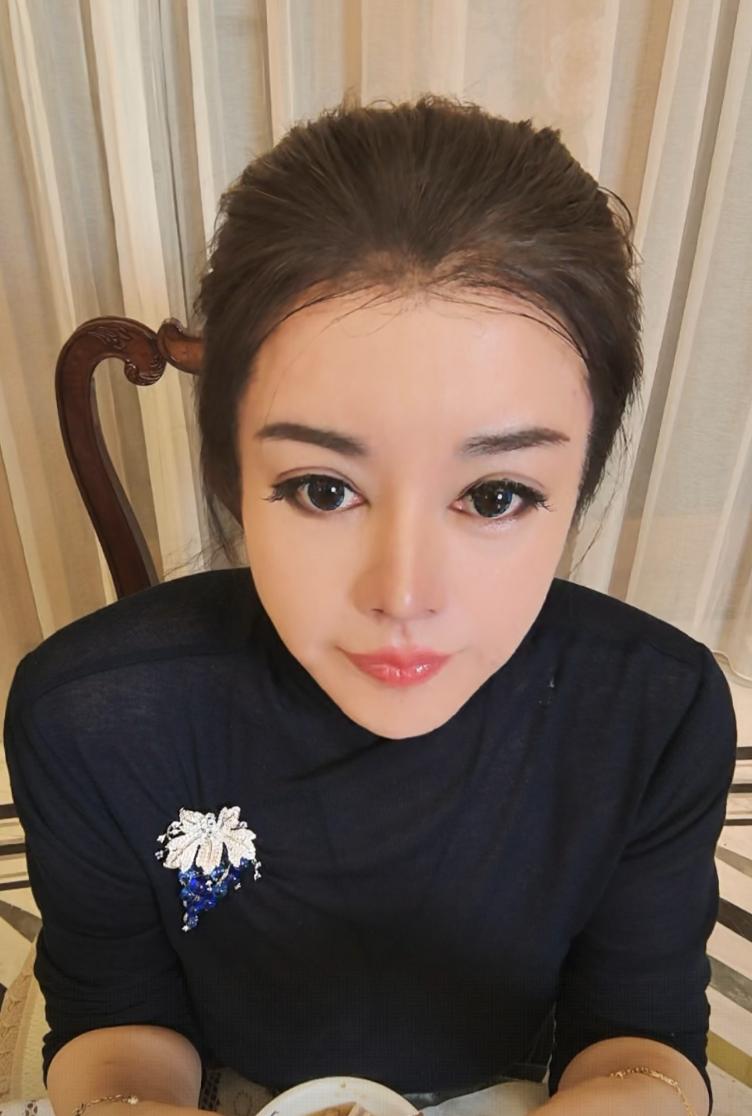 钱不用骗，保证给的比骗的多！贼有钱的于文红，最近直播说新男友还在上学，还有一