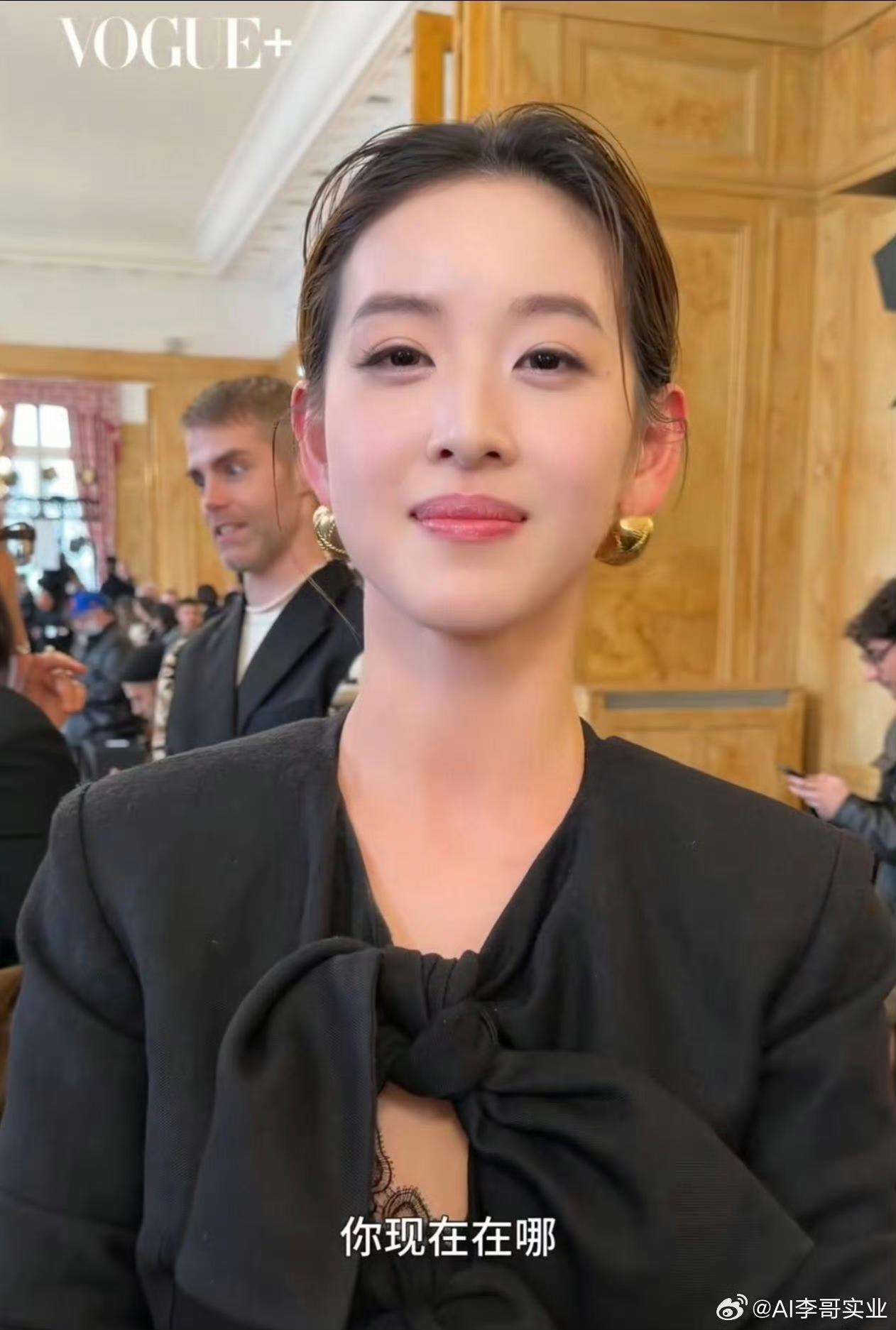 章泽天这波下车真的气场直接拉满！从当年的清纯少女，到如今从容闪耀的巴黎时装周嘉宾