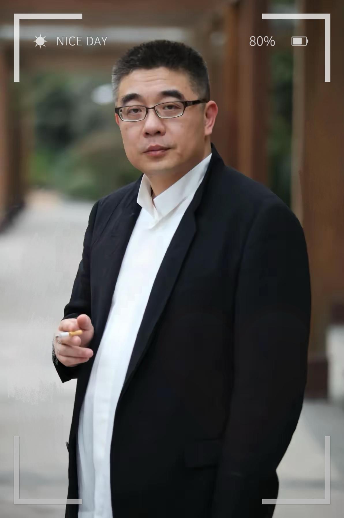 钱文忠教授的话戳中无数家长：太老实的孩子，大概率要在社会上栽跟头。我们教孩子诚实