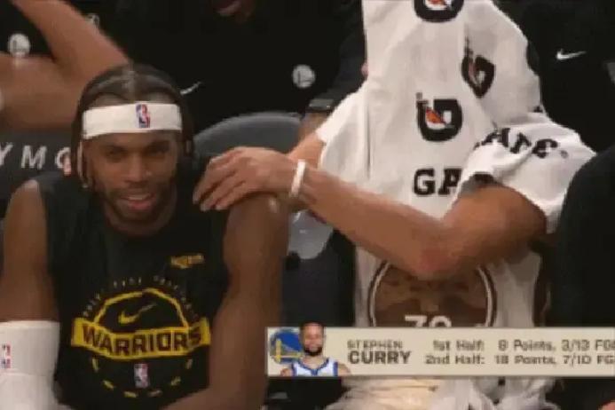 你把一个上赛季投进203个三分的射手，按在板凳最末端。科尔DNP希尔德，下