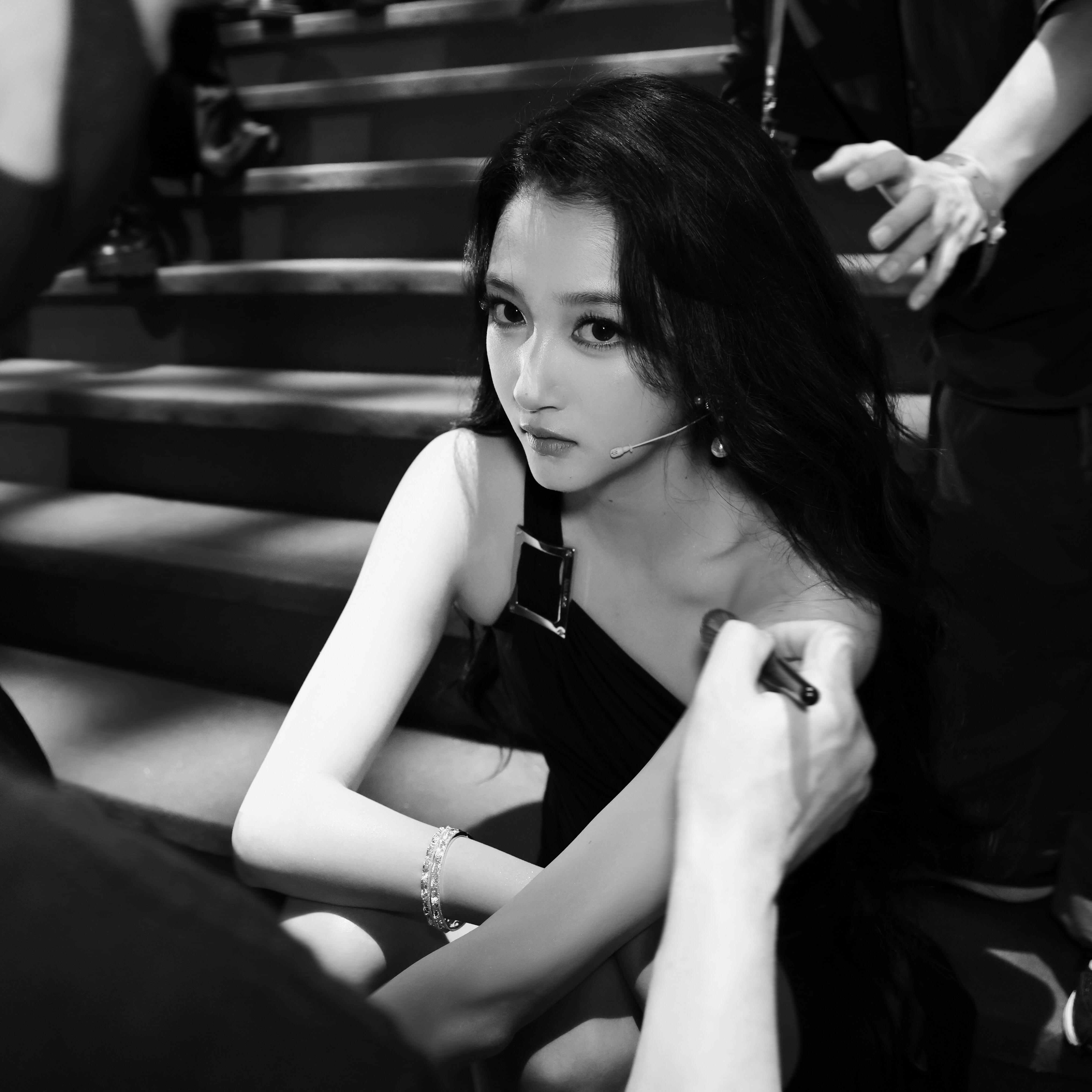 王牌回归，我觉得关晓彤的妆造又一次达到了巅峰​​​