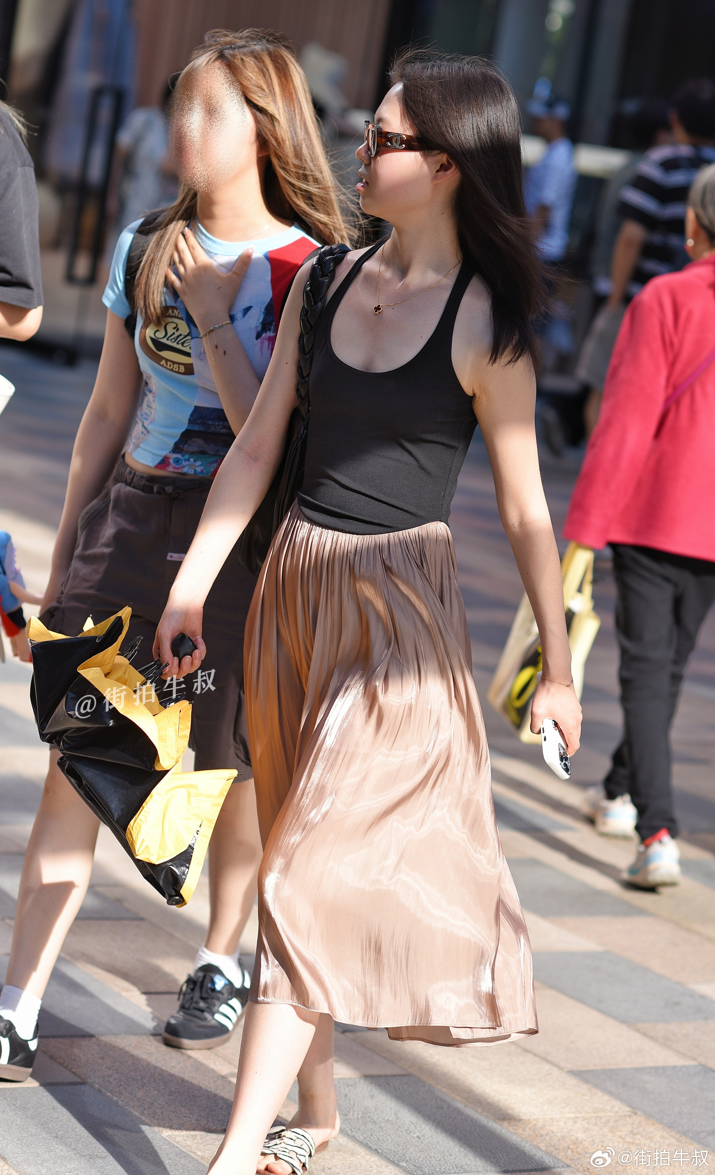 高级感的流光半身裙