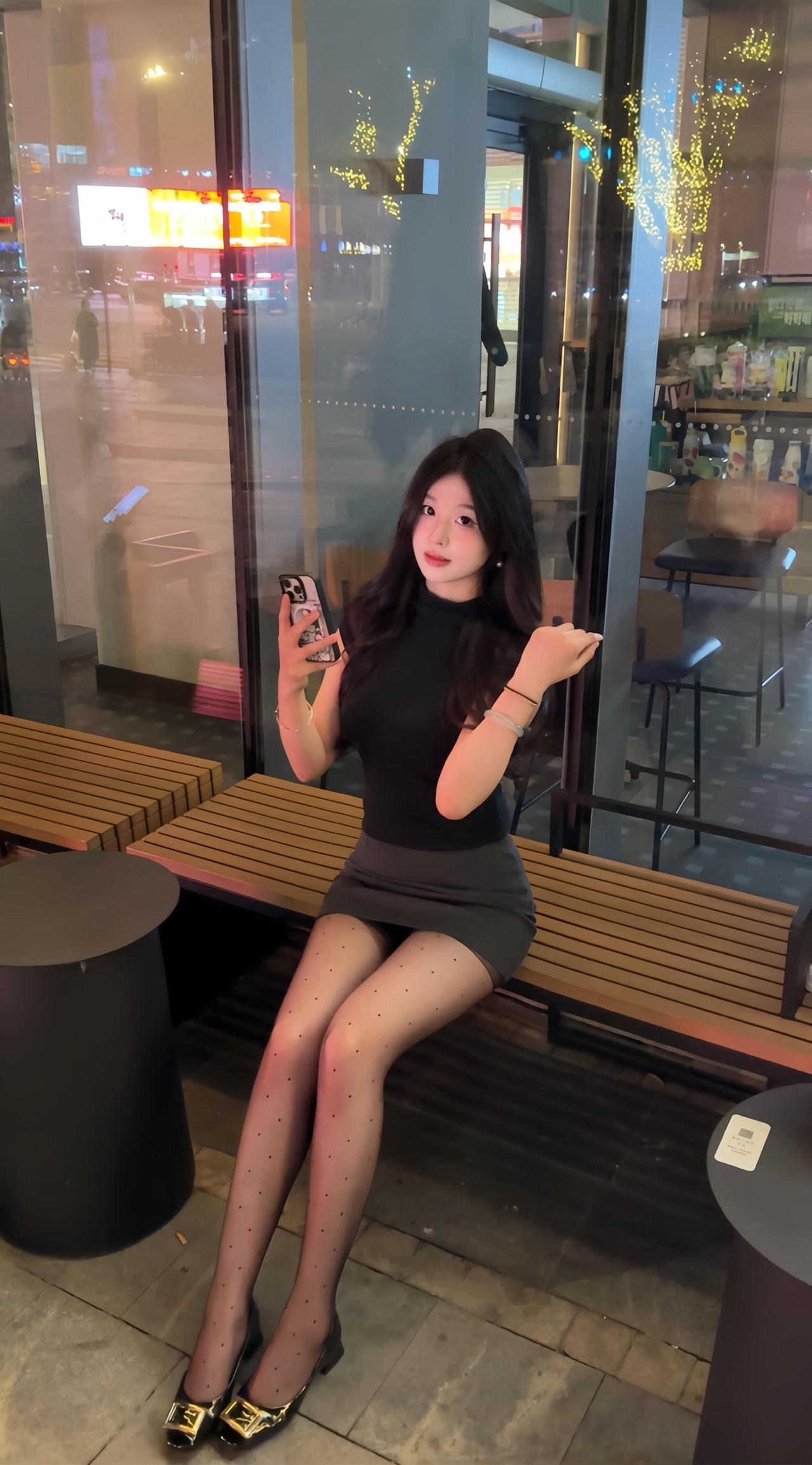 没办法不做御姐🖤什么样的穿搭可以成为气质女神?