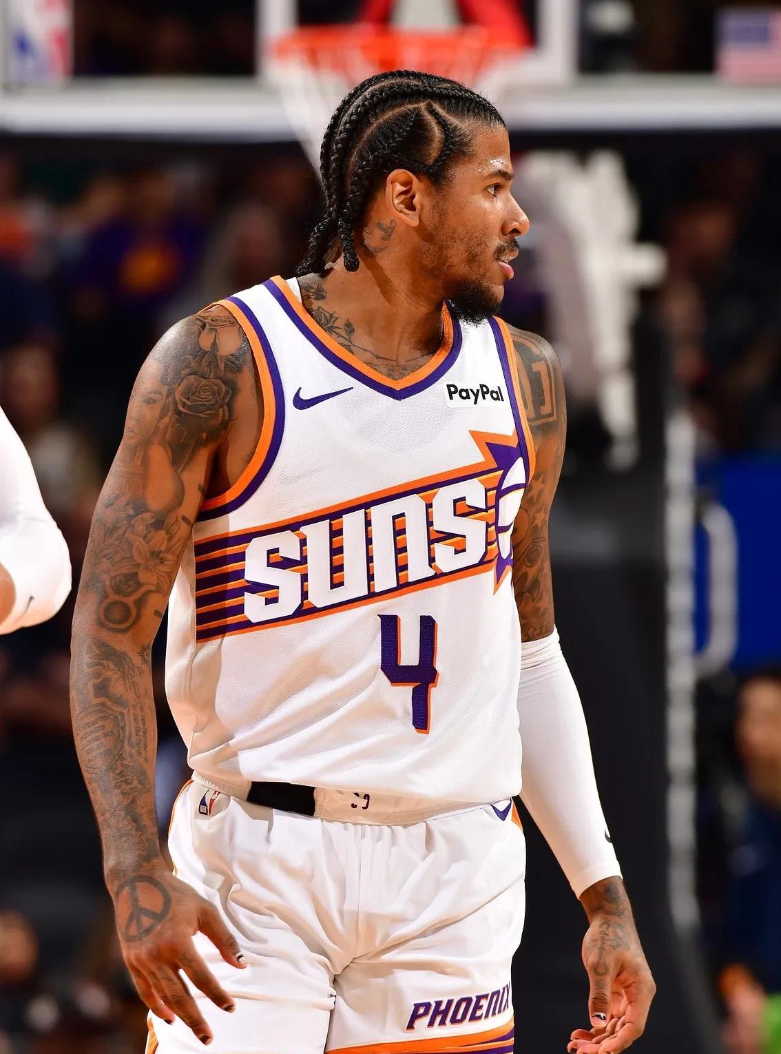 杰伦格林打算在1月6日客场挑战火箭比赛中复出据美国方面消息透露，太阳队球星杰伦