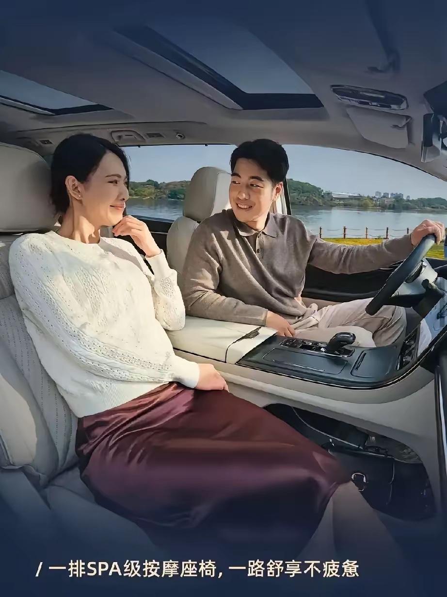 这就是赤裸裸的现实！！！今天加满一箱60升的92汽油需要人民币459.6元