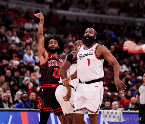 公牛队最近4连胜太厉害了！不仅大胜快船，还连续战胜强队1、大胜篮网2、大