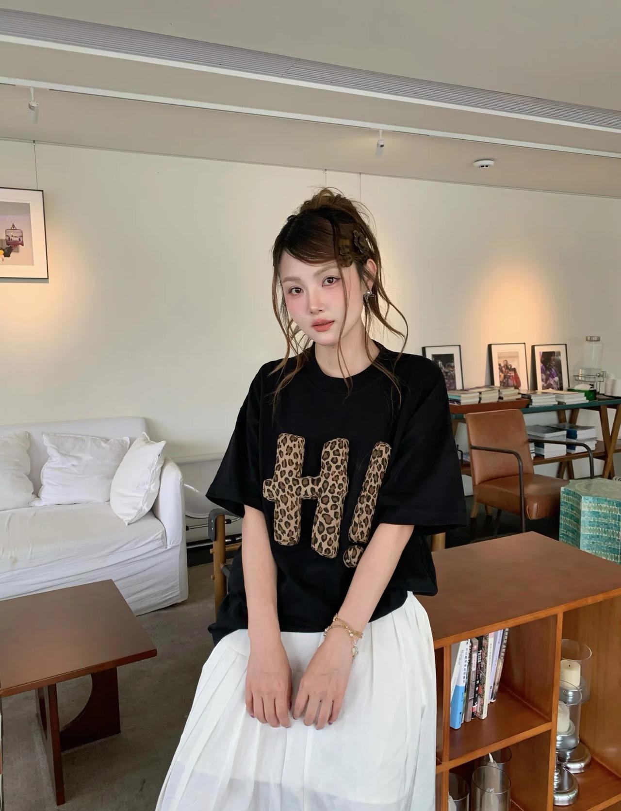 ｡🐈‍⬛ﾟ☾ﾟ｡⋆甜酷随性风舒服又时髦豹纹t和AdidasOrigi