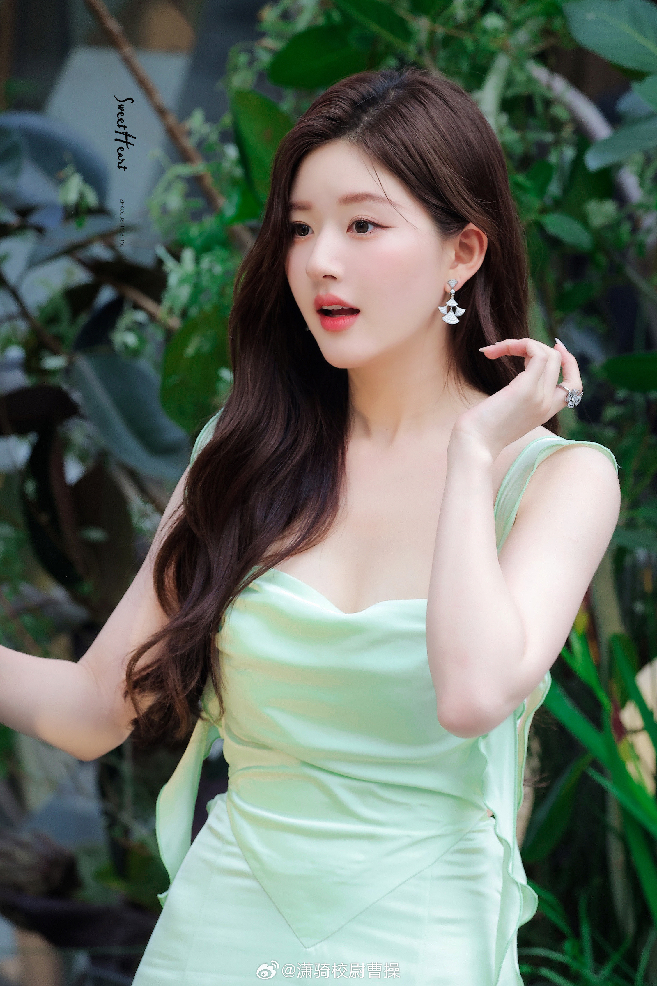 2024Summer🌿赵露思​​​