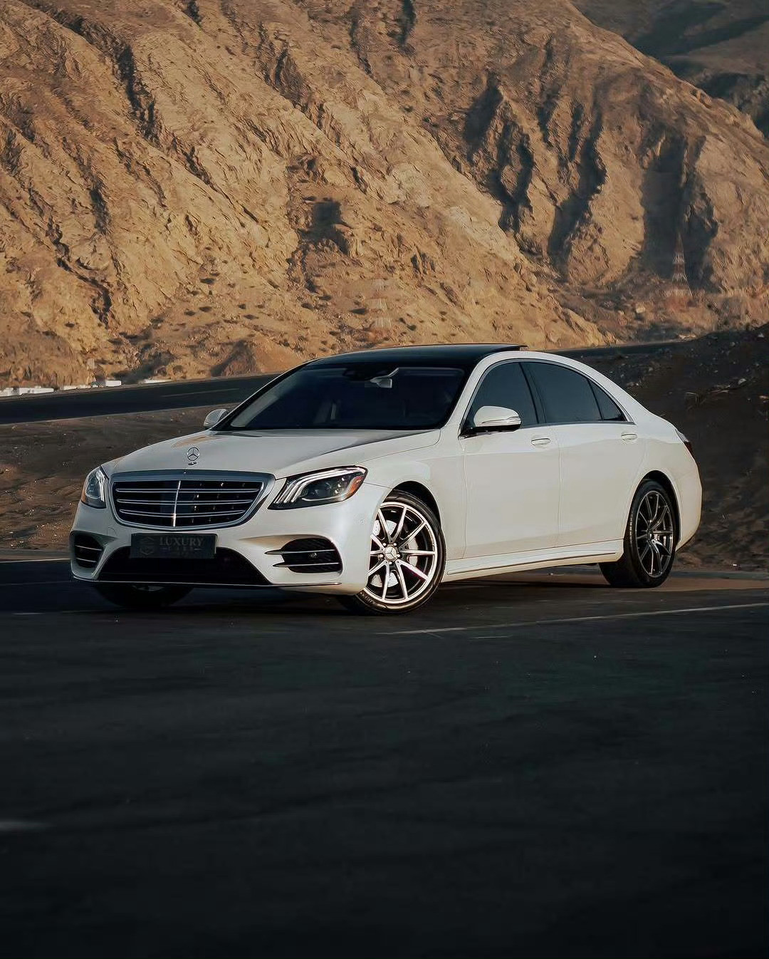 梅赛德斯–奔驰S5604MATIC​​​