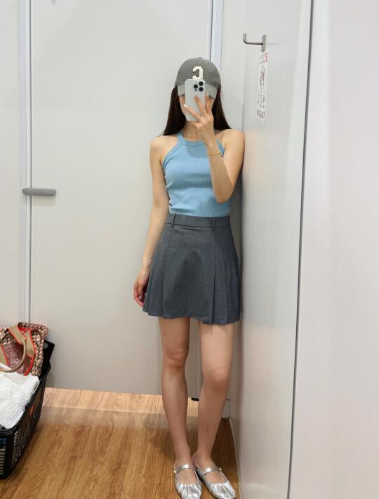 优衣库！你是向miumiu看齐了嘛？