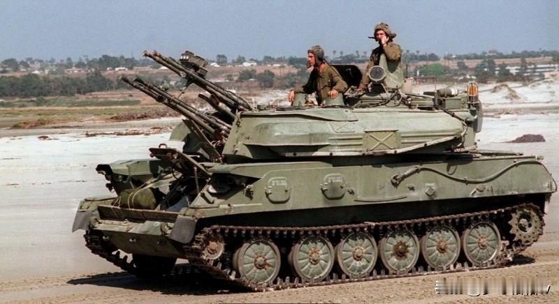 ZSU-23-4“石勒喀河”自行高炮于1962年9月研发成功，两年后开始批量生产
