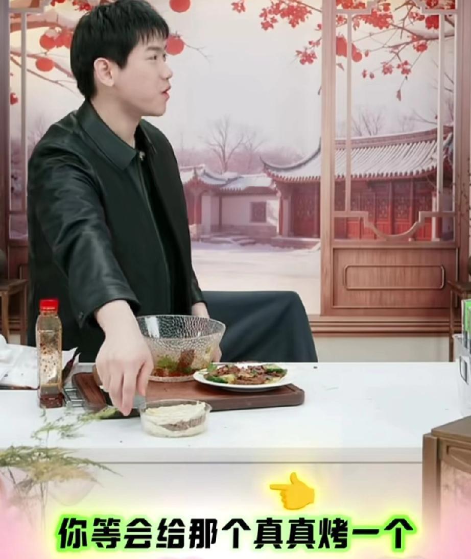 同事之间关系能处这么好的，除了与辉同行的小伙伴们，恐怕也没谁了。传熙在讲品时，