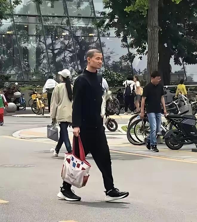韦神归来！这是一次令人欣慰的回归，没有之一，只有唯一！