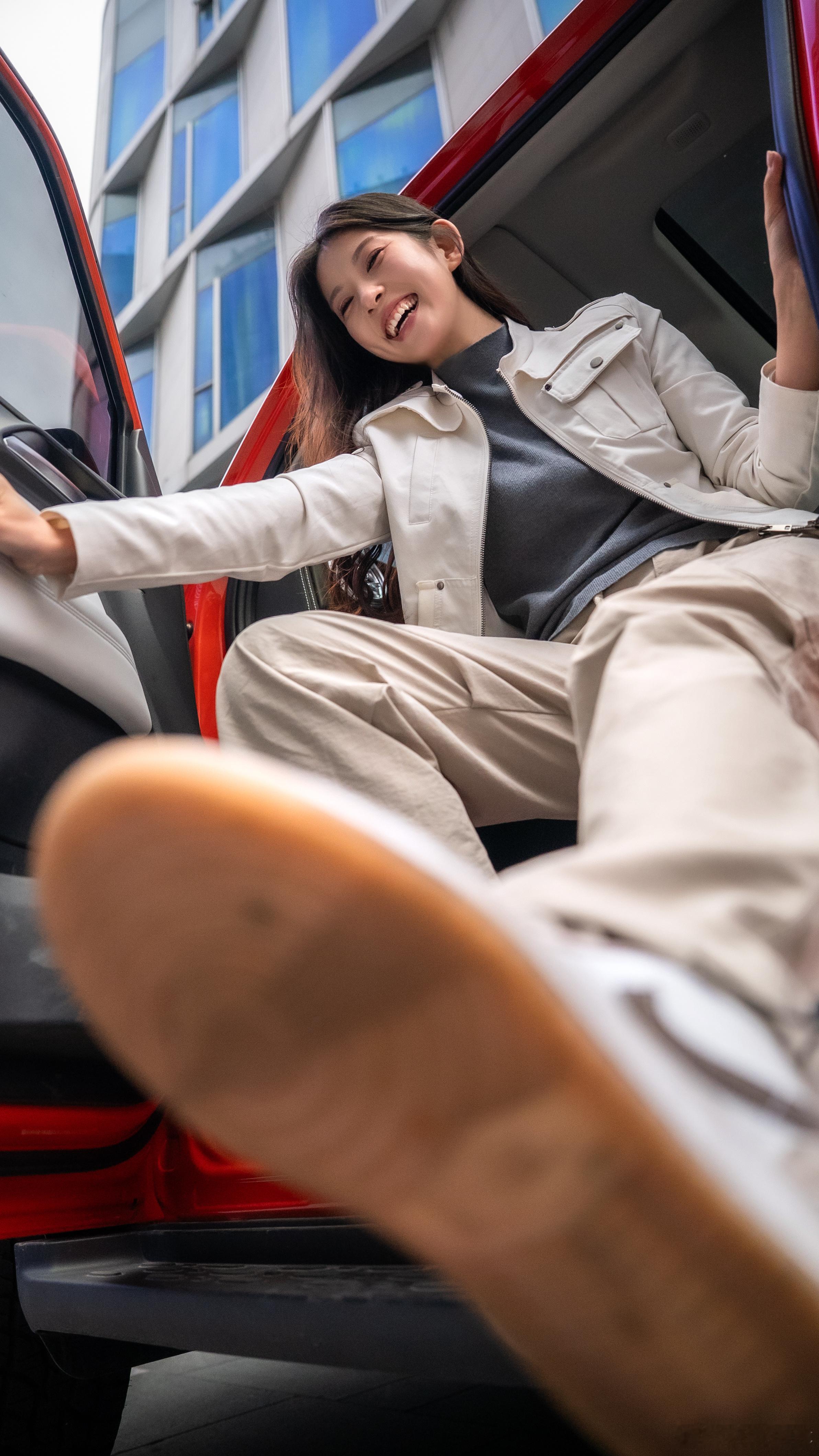 感觉至上✨开坦克300拍都市大片也太出片了吧🚗，不用刻意摆拍，不用找复杂场景，