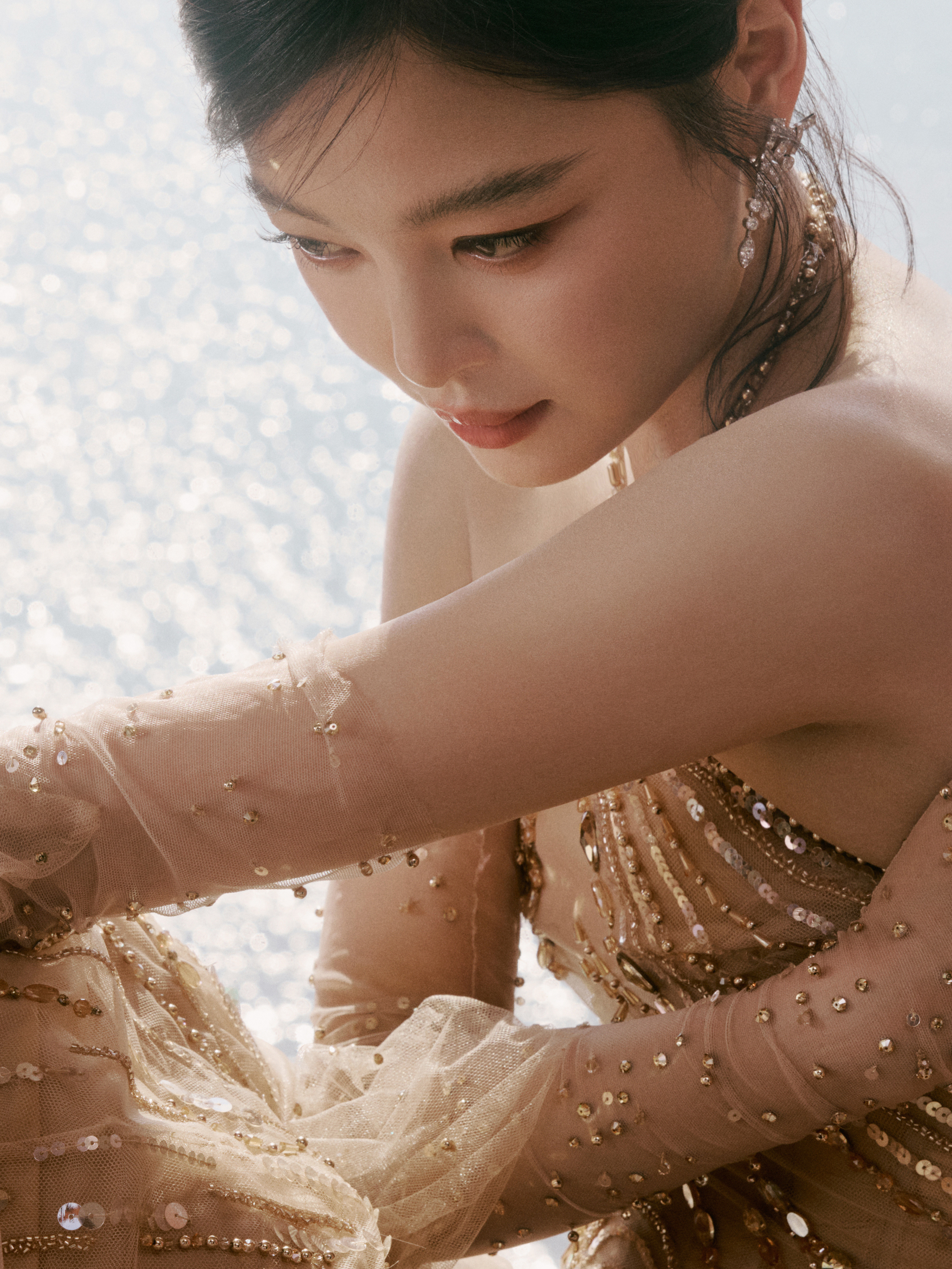 辛芷蕾×CMG中国电影盛典姐，你有一种岁月静好之美💛✨造型来自Georg