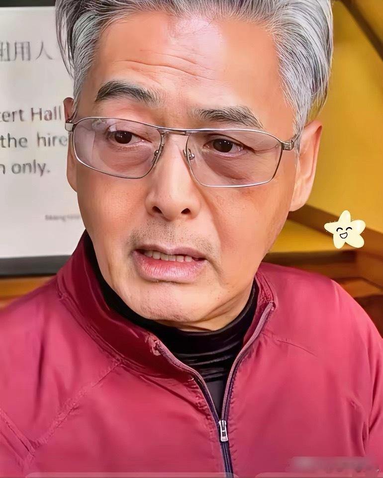 发哥都71了，居然开始甩卖豪宅。16年前花1.2亿在香港山顶买的豪宅，