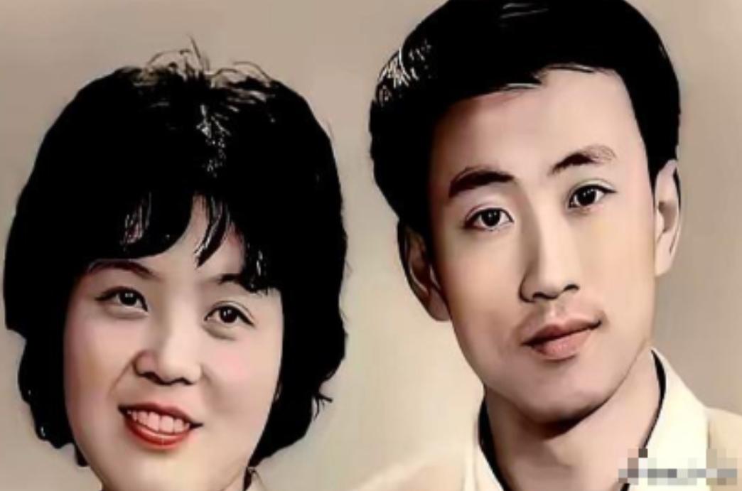 知青下乡那些年，感情大多经不起一句"等着我"的考验。可1977年那个夜里，17岁