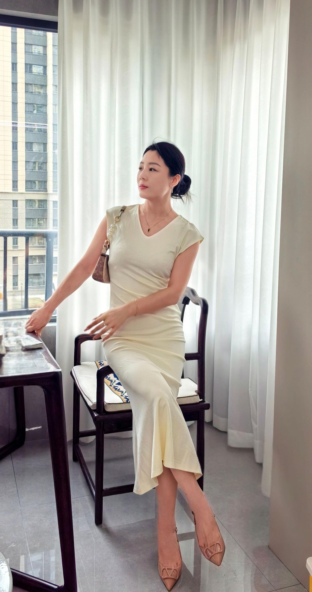 好心情有很多种好好打扮是第一种2025美照大晒穿搭