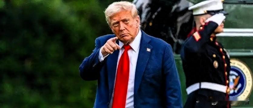 丹麦这招绝了。面对美国的步步紧逼，哥本哈根的回应让全世界目瞪口呆：你敢动手，我就