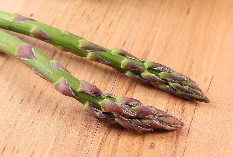 香椿被关注！调查发现：胰腺癌人吃香椿，不过多久或有7益处不少人觉得香椿只是