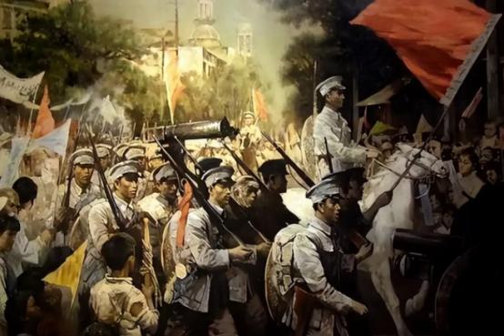 苏联第一次在我国展示出了，什么才是军事降维打击！辛亥革命最终袁世凯逼宫成功，溥仪