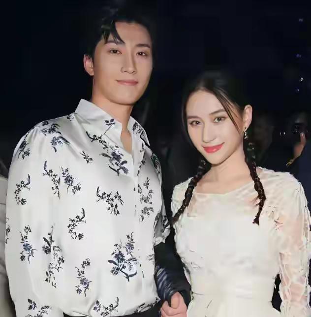 我敢断定：像何超莲这样的富家千金小姐，若是窦骁离开了他，大概率是孤寡一辈