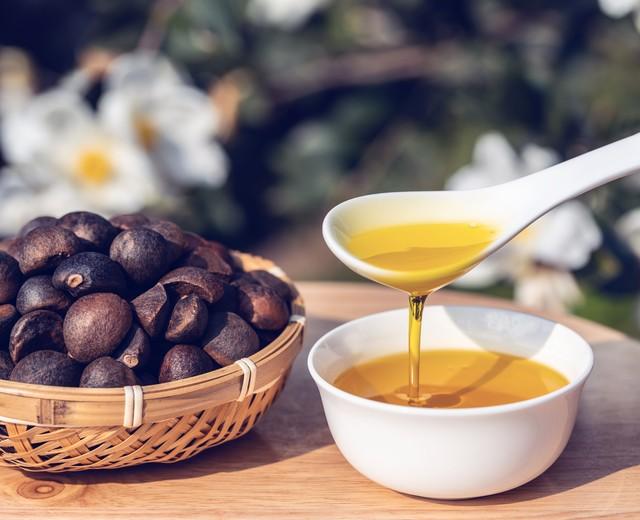 人有没有脂肪肝，散步就知道？有脂肪肝的人，散步常有这4个表现你可能听说过脂肪