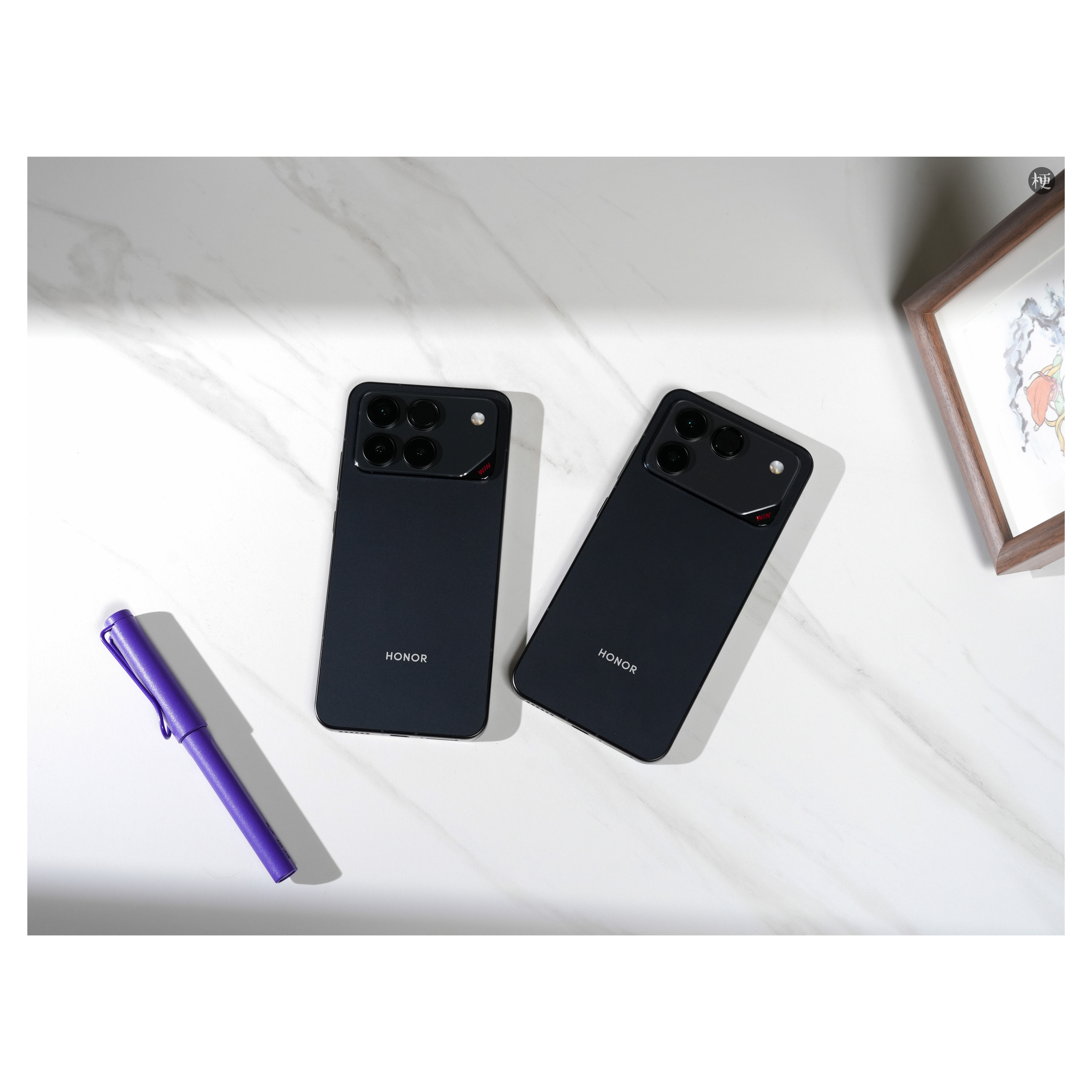 荣耀WIN系列，真机很有质感，性能实测确实很顶，可以期待一下。