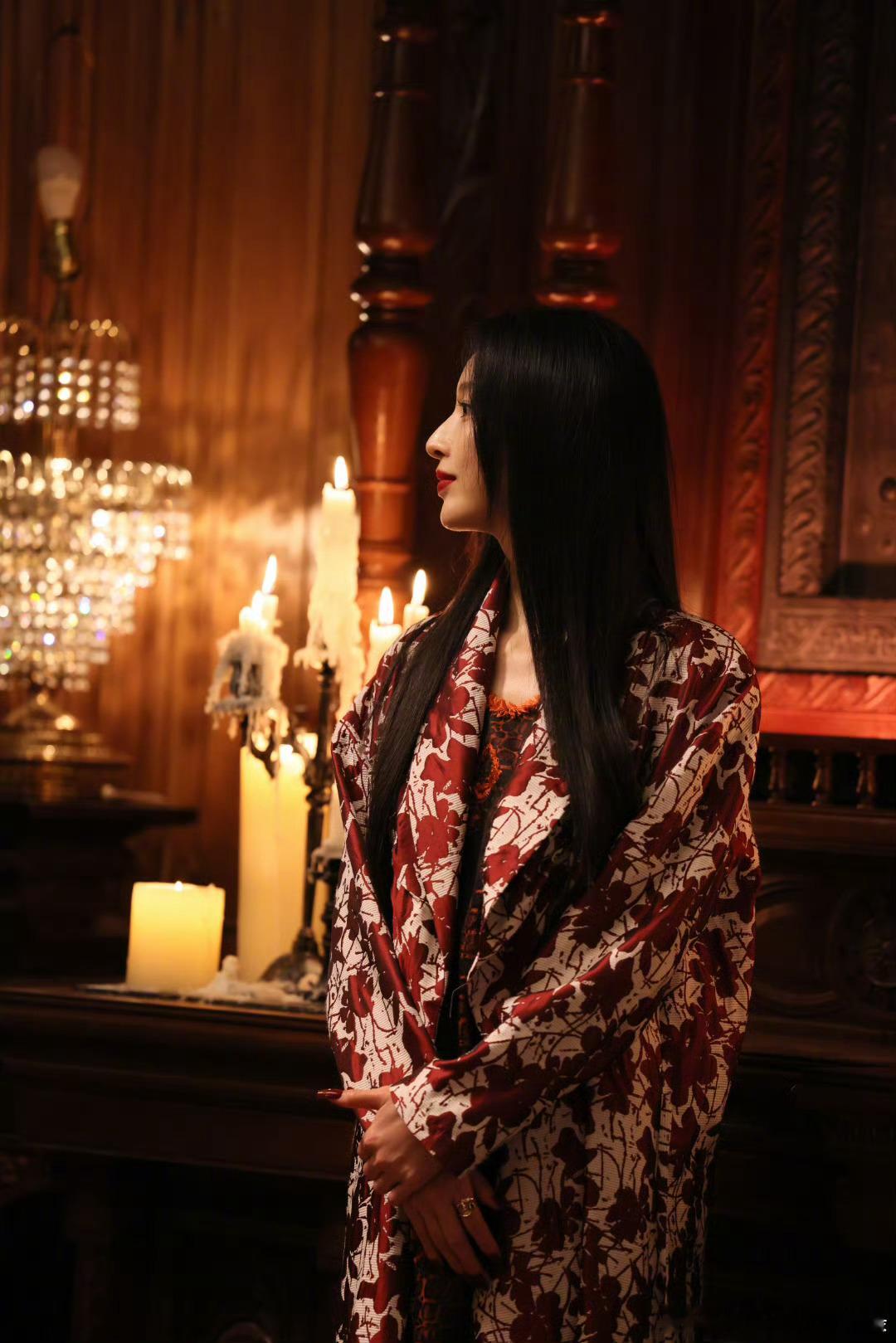 张俪张俪《枭起青壤》一句“大枭姐驾到通通闪开”爆火全网！台词融合飒爽霸气与俏皮