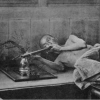 日本战败投降的那一天，可以说是举国欢腾、普天同庆，除了南京。日本投降的消息传来之