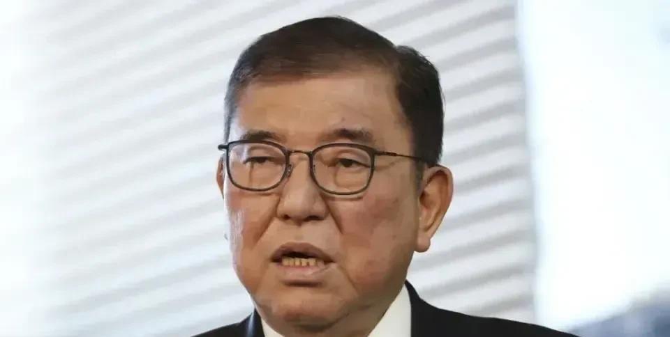 1991年苏联解体，即是俄罗斯最虚弱的时候，日本慑于前苏联的余威，错失了夺回北方